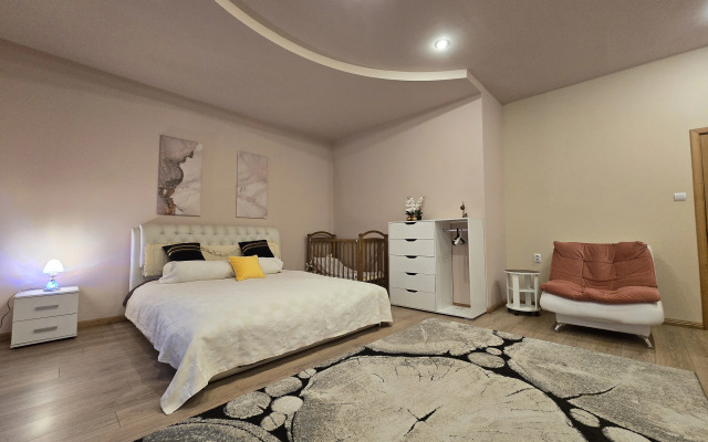 Квартира На углу Некрасова