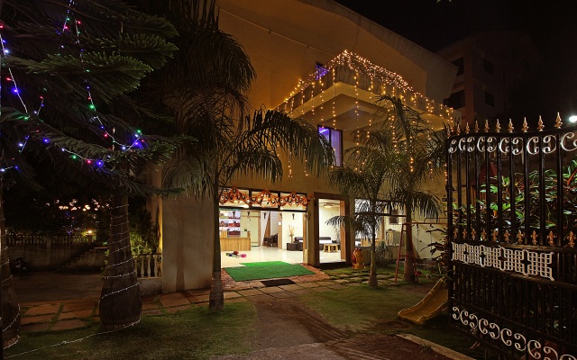 Valley Nest Hotel