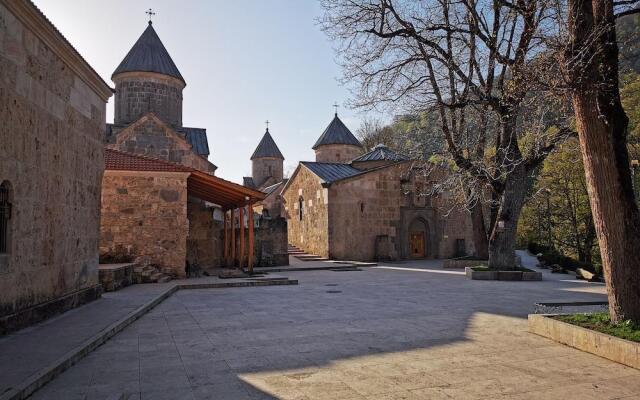 Отель Vanatun Monastery Stay