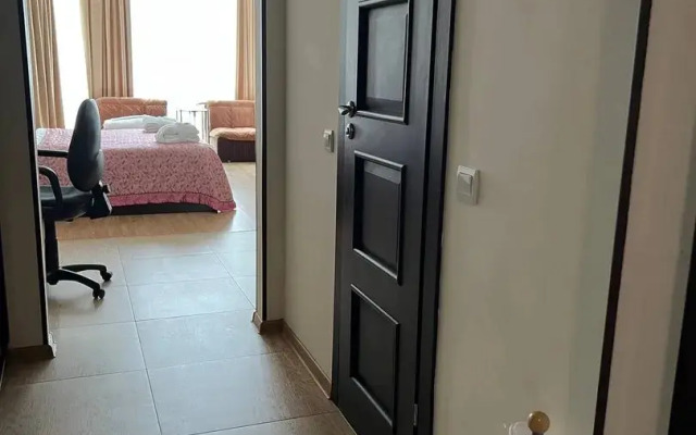 Flat Na Ulitse Parkovaya 11
