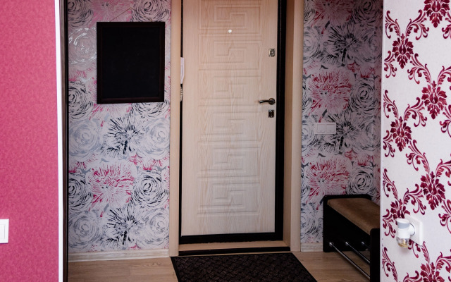 Na Vokzalnoy 25 Flat