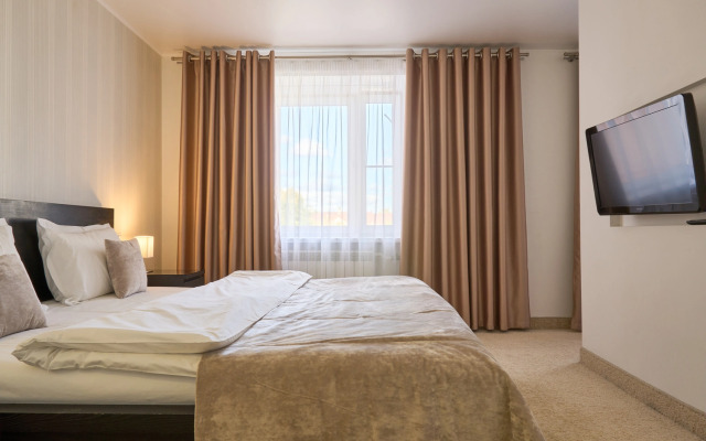 Yarotel Tsentr Hotel