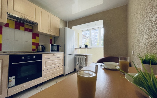 Квартира 1-а комнатная рядом с Ижевским Зоопарком , ИжГТУ, ИжГСХА