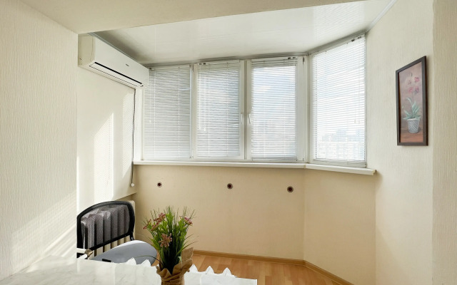 V Zelyonoy Rosche Flat
