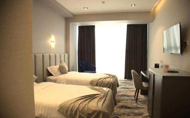 Отель Unique Airport