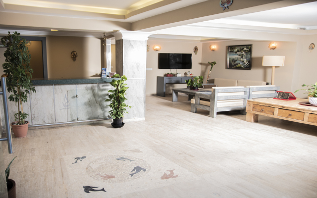 Blue Bay Beach Hotel