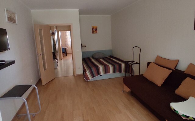 Udobnaya S Velosipedami I Pozdnim Zaezdom Flat