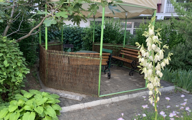 Отель Амалия