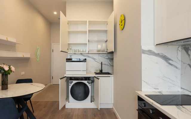 Студия KeyGo #1016 с видoм нa ВДHX