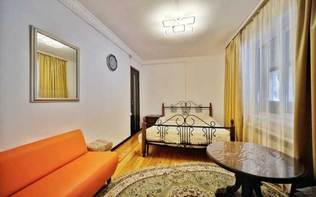 Arhyiz Siti Sofijskaya Polyana Guest House
