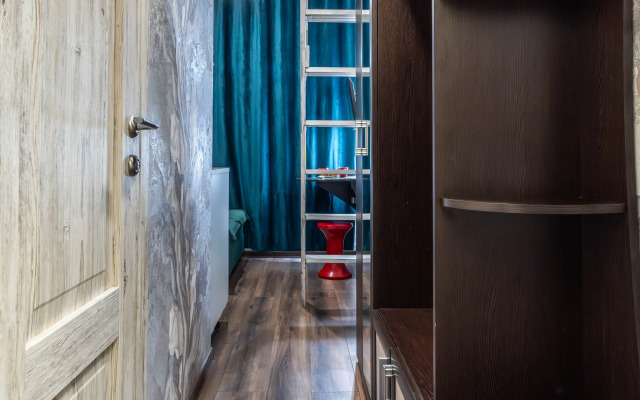 Апартаменты Six