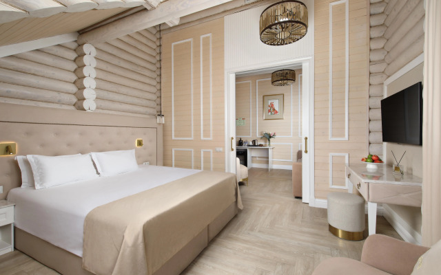 Amk Montis Hotel