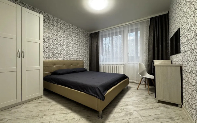 Trekhkomnatnye na Dneprovskom bulvare 66 Apartments