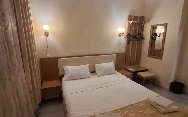 Сити Отель на Жулебинском бульваре