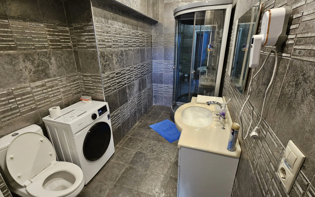 Flat Studiya Parus s Kukhney