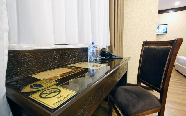 Orient Star Varahsha Hotel