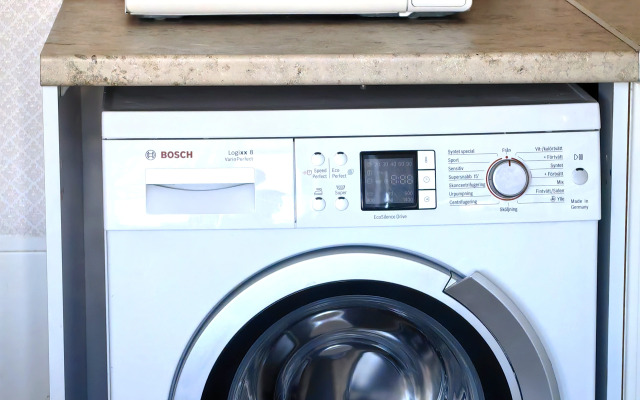 Апартаменты Стоп. Снято! с лоджией-кабинетом