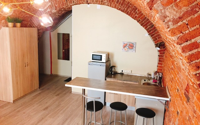 Апартаменты на Караванной 1