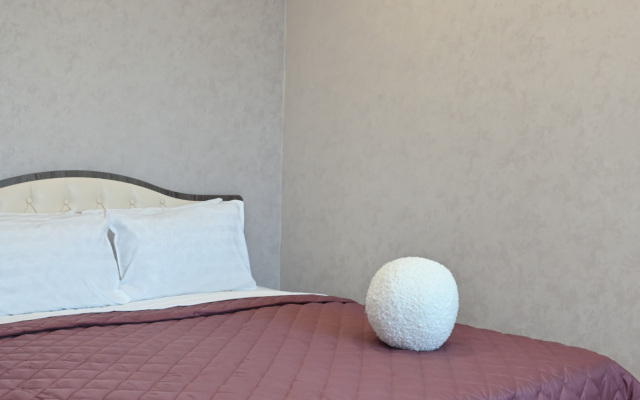 Flat na Baumana Milli House