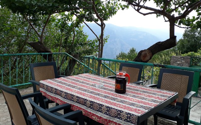 Igor B&B Guest House