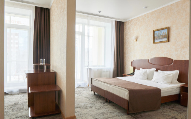 Almaz Hotel