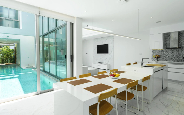 Вилла Luxury Villa Residence Near Laguna
