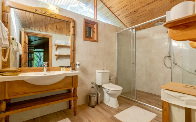 Etenna Beach Bungalows