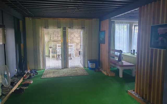 Sola Guest house