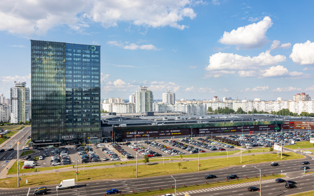 Green City Hotel