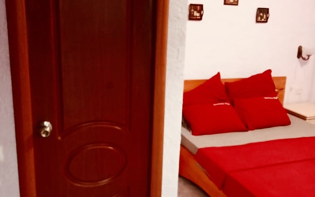 Yuzhny M Guest House