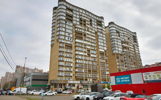 Uyutnaya dvukhkomnatnaya nedaleko ot parka Galitskogo Flat