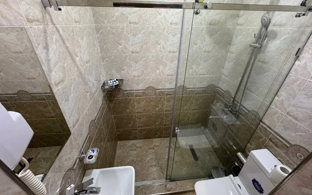 Курортный отель Shosh Garden Family