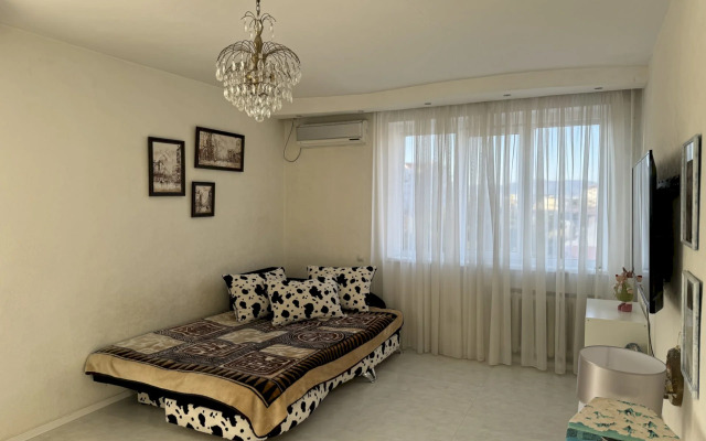 304 s balkonom i vidom na more Flat