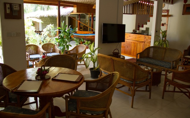 Alvi Star Inn Guest house