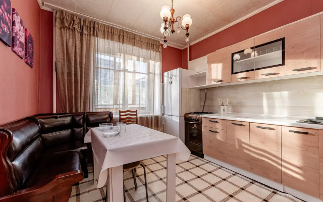 Oruzheyny Per.5 (96) Apartments