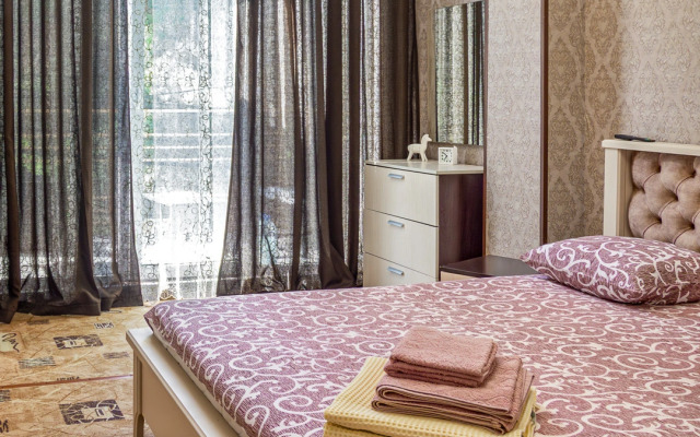 Na Dekabristov 17 Flat