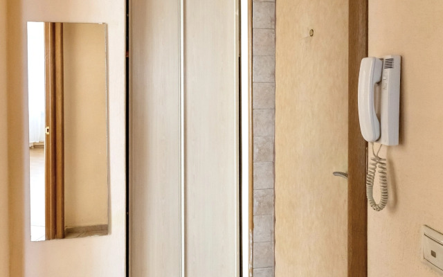 Квартира Командировочным У Метро Посуточно