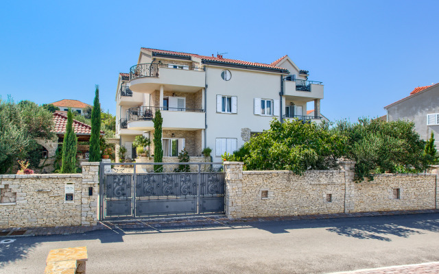Villa Kos Murter Apartments
