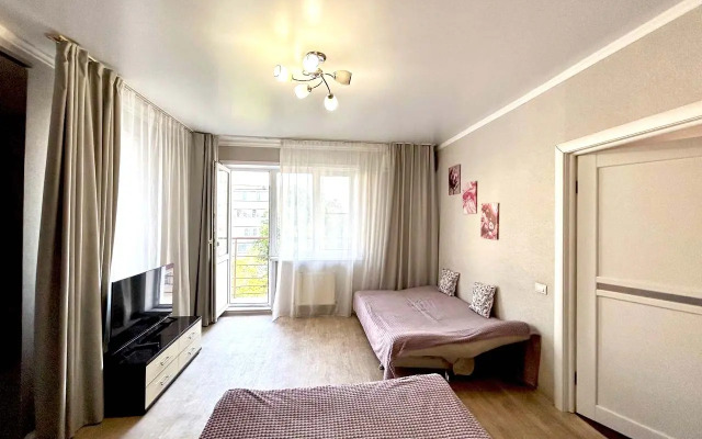 V Tsentre Astrakhani Flat