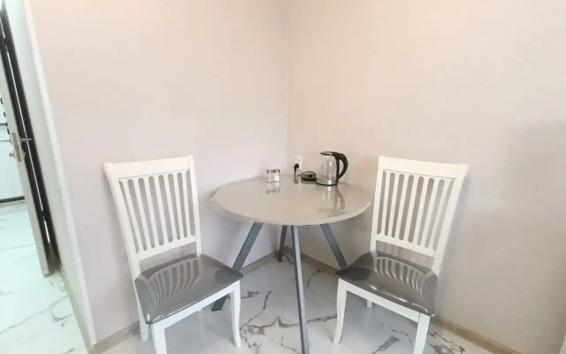 S Krasivym Vidom Na Gory Apartments