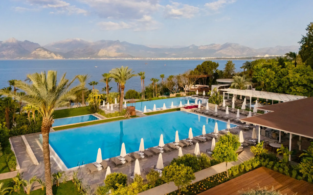 Отель Akra Antalya