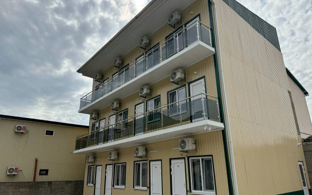Khutorok Guest House