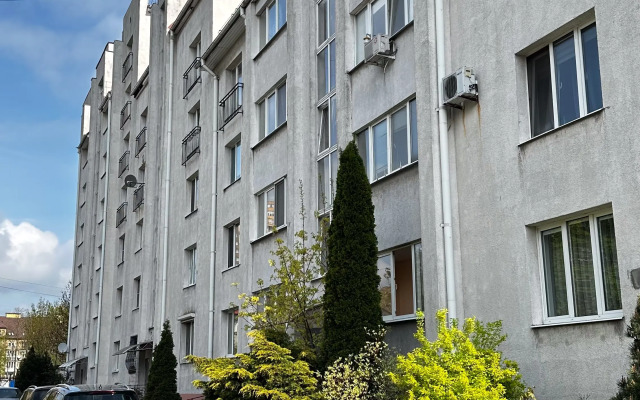 Dvukhkomnatnye Bookingapart Komfort  U Korolevskikh Vorot Apartment