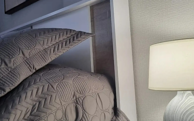 Квартира на Октябрьской набережной 40