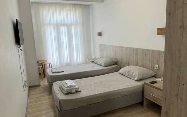 Hotel Asiya Hotel