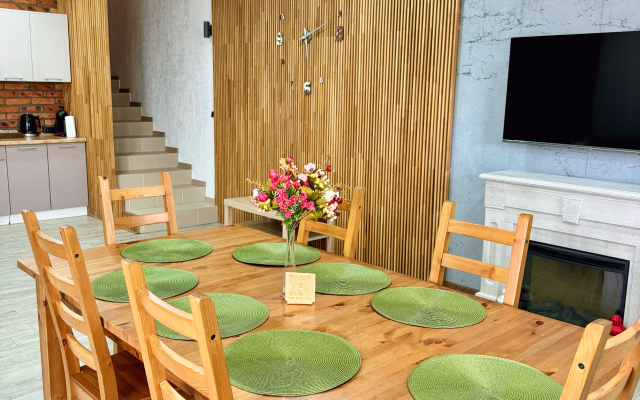 Apartment Dvukhurovnevye Apartamenty S Terrasoy Na Ul Glavnaya, 21zh