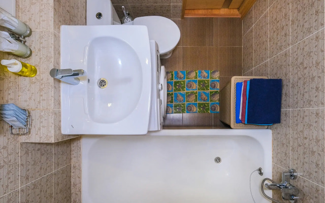 Апартаменты Квартирка Нск На Ул Геодезическая 3