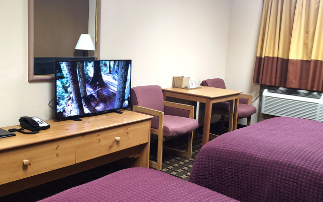 Отель Coratel Inn&Suites Mankato