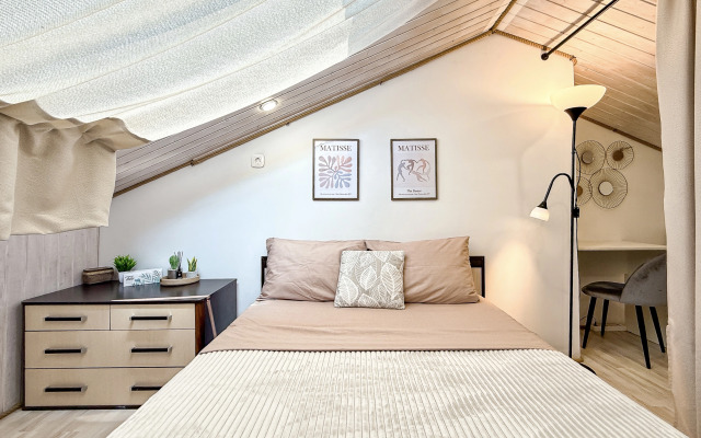 Квартира Стильная студия на 2 ярусах у моря