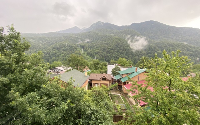 Mountain Hill Apartment